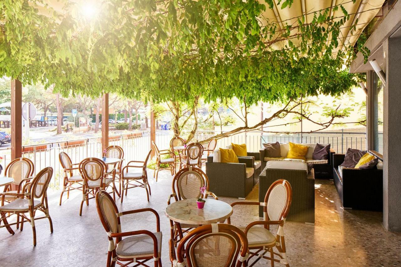 Hotel Europa Градо Екстериор снимка